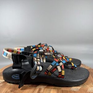 Chaco ZX2  Hiking Sandals Women’s Size 9 Black Strappy Toe Loop Outdoors